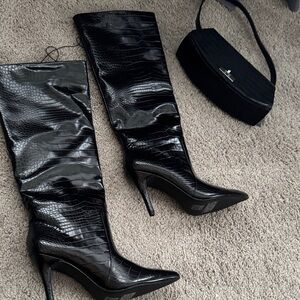 Forever 21 Black Croc-Patterned Heeled Boots